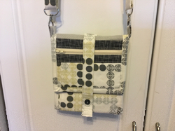 Addison Cell-wallet