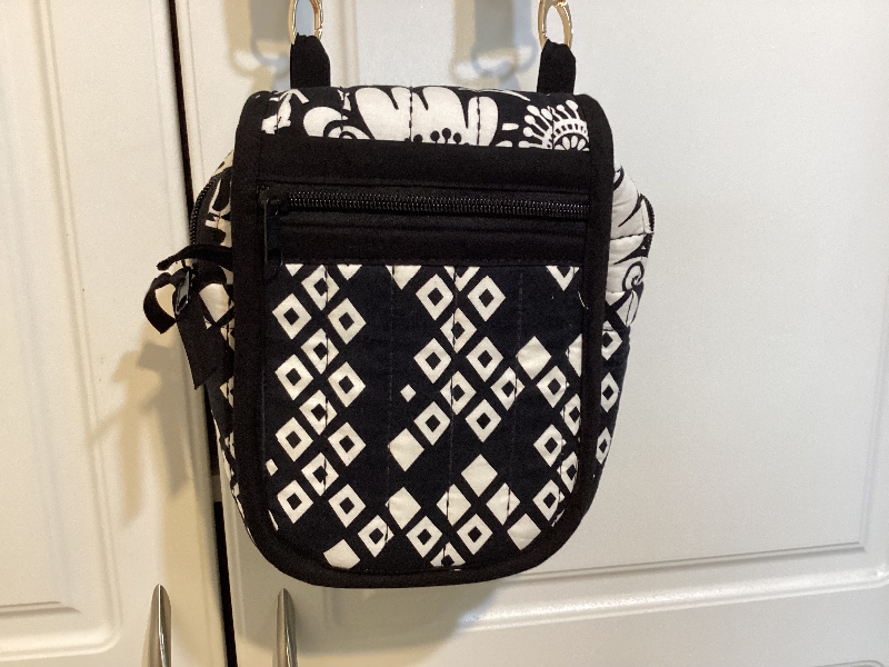 On the Go /black white Bag