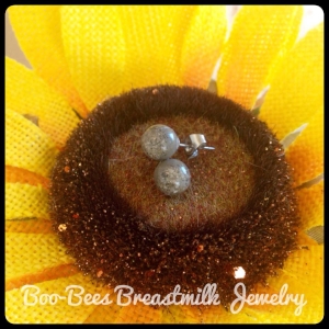 7mm Ash Pearl earrings