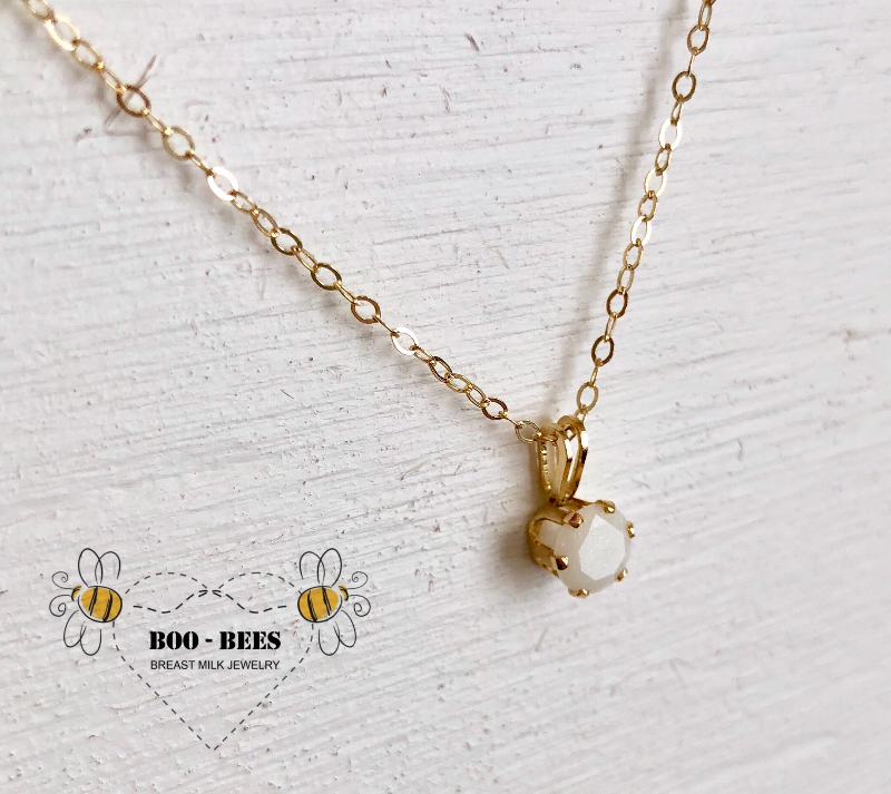 Solitaire Gold Enchantment necklace (enamored collection)