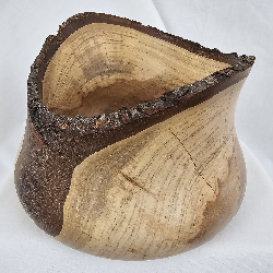 Small Live Edge Maple Bowl (7" x 5")